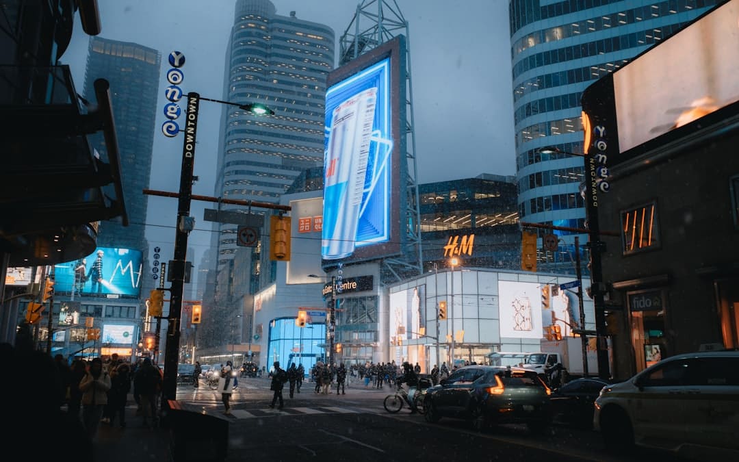 沪指涨近1% 重回3800点